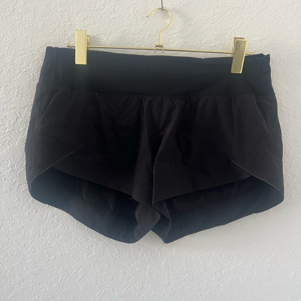 Lululemon black shorts size 10